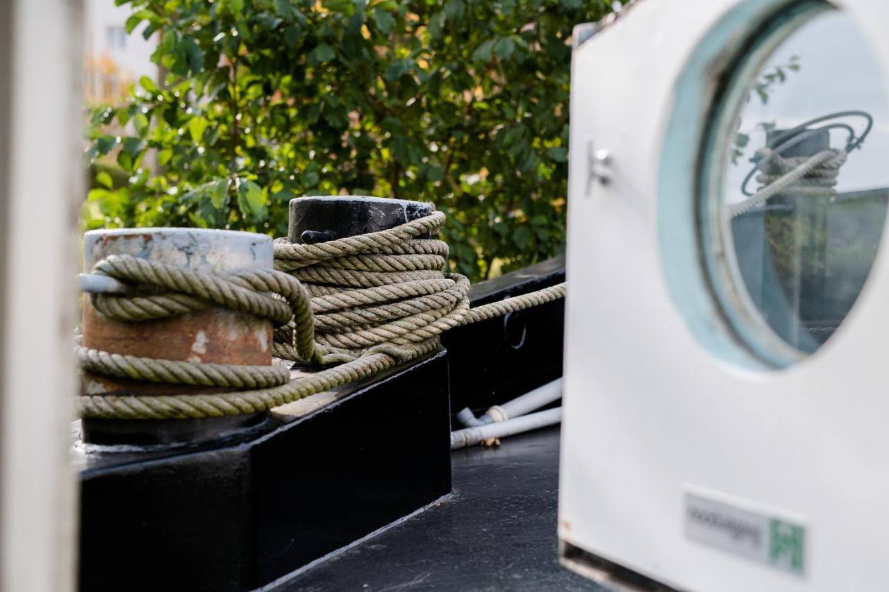 Hotel Houseboat Jana - With Sauna And Terrace Brujas Exterior foto